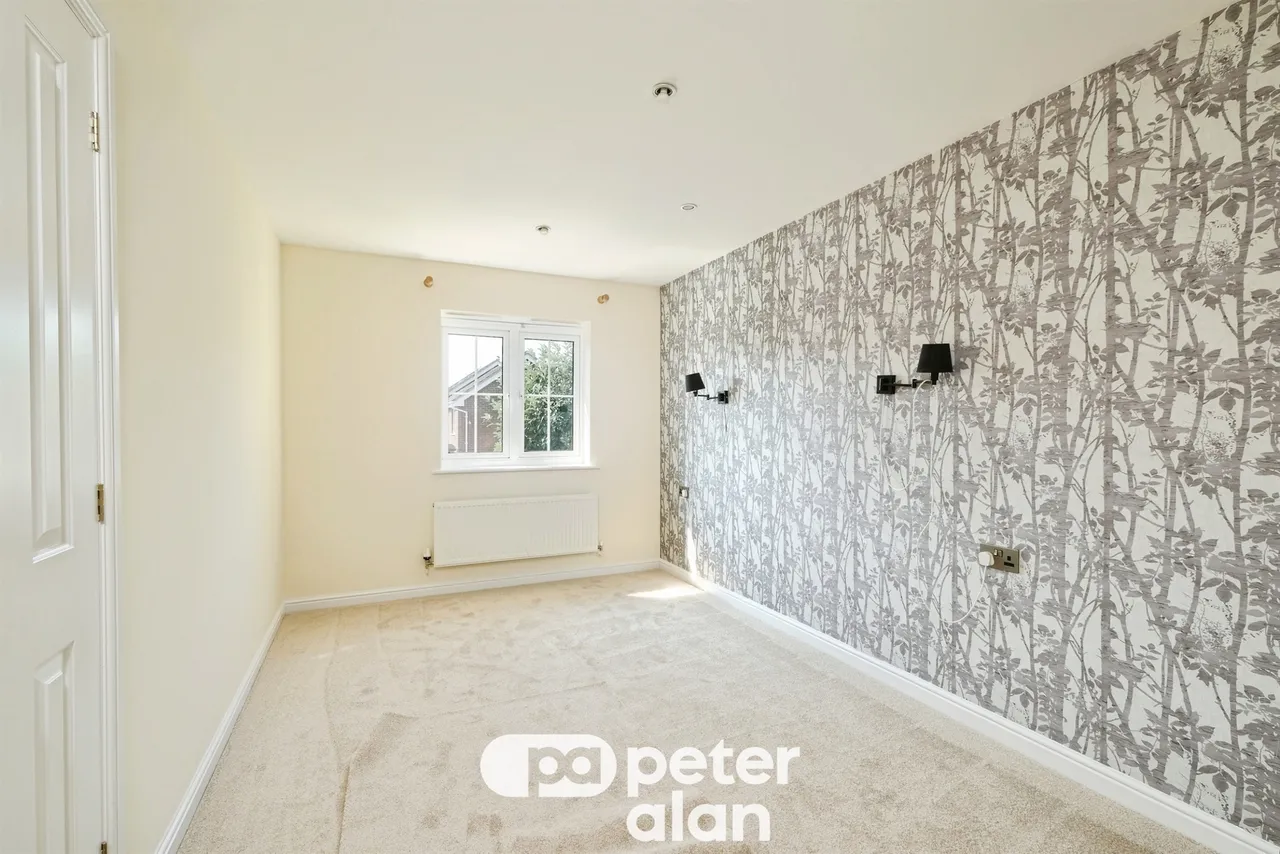 Cornpoppy Avenue, Monmouth, NP25, photo 10