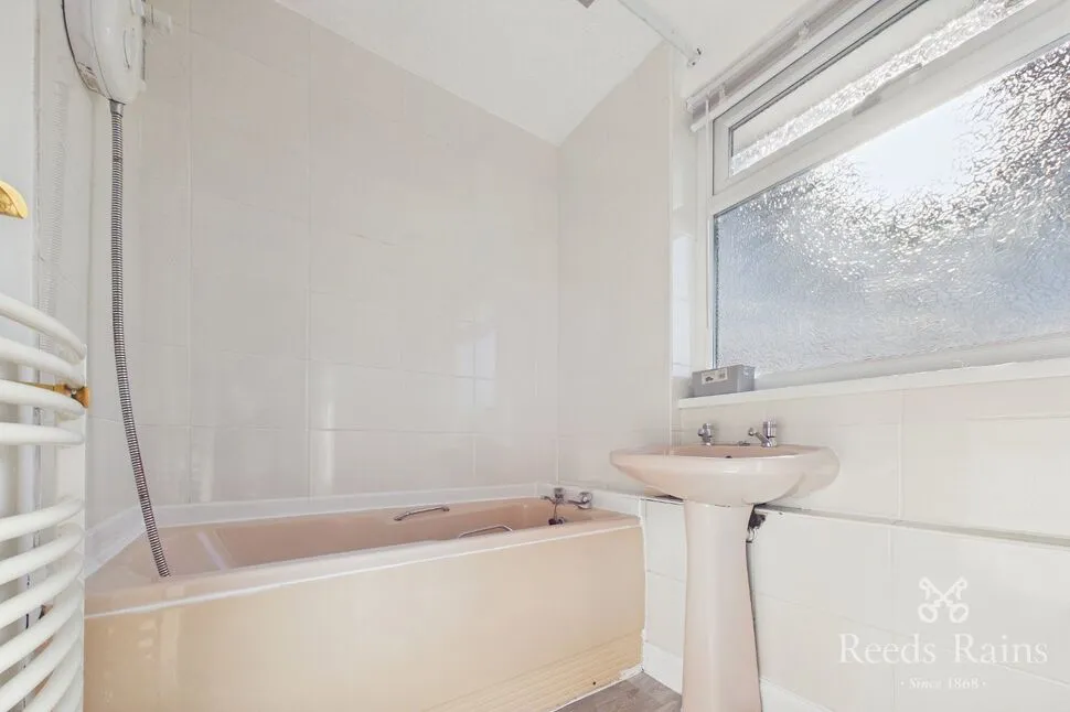 Chepstow Avenue, Sale, Greater Manchester, M33, photo 10