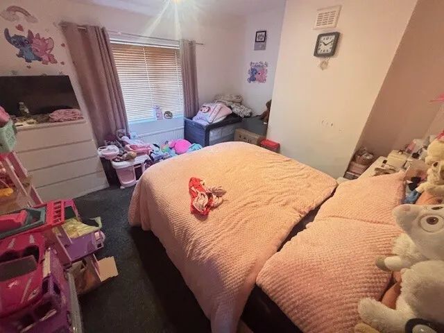 Methuen Avenue, Mansfield NG18, photo 9