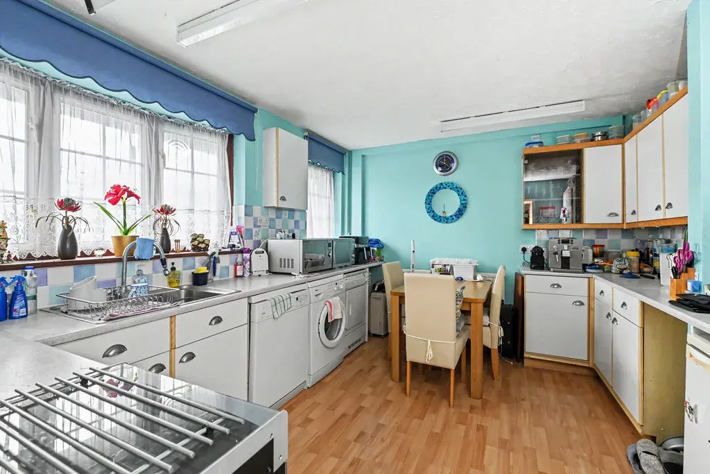 Acorn Road, Hemel Hempstead, Hertfordshire, HP3 8DP, photo 3