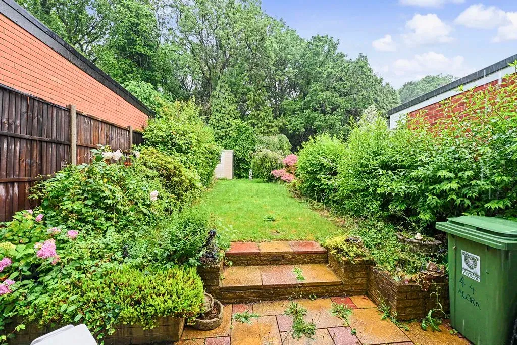 Acorn Road, Hemel Hempstead, Hertfordshire, HP3 8DP, photo 9