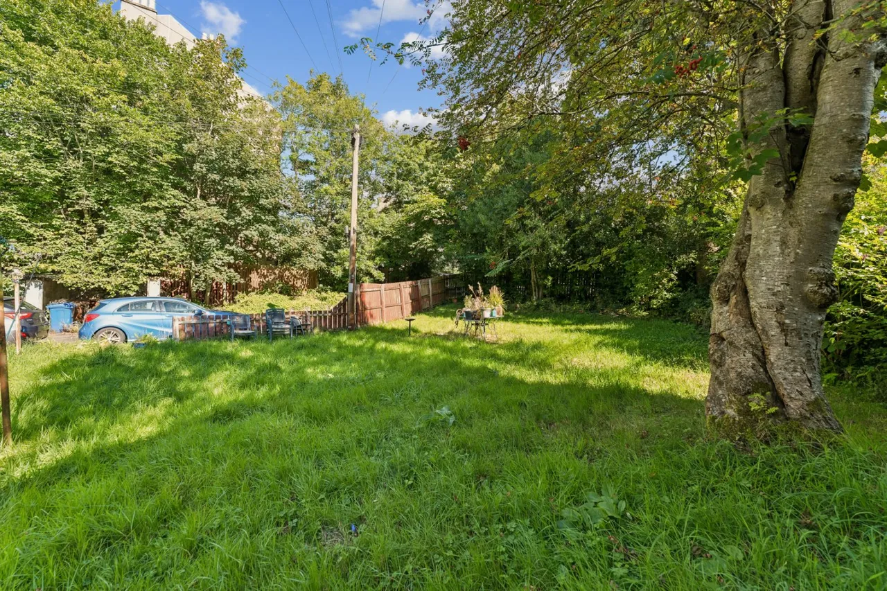 Maryhill Road, Maryhill, G20, photo 13