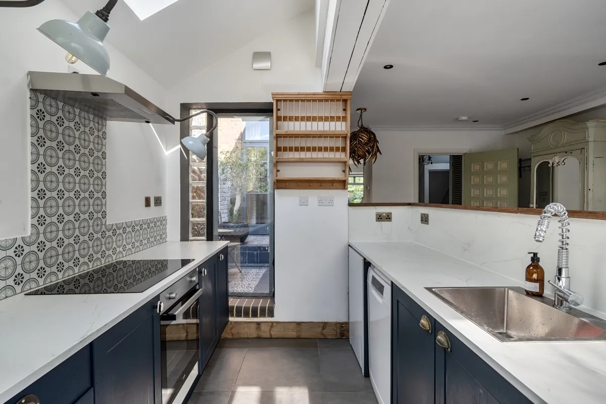Priory Avenue, Crouch End, N8, photo 5