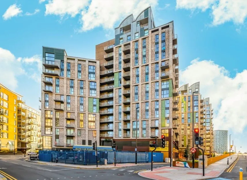 flat to rent, Emily Street, Canning Town, E16