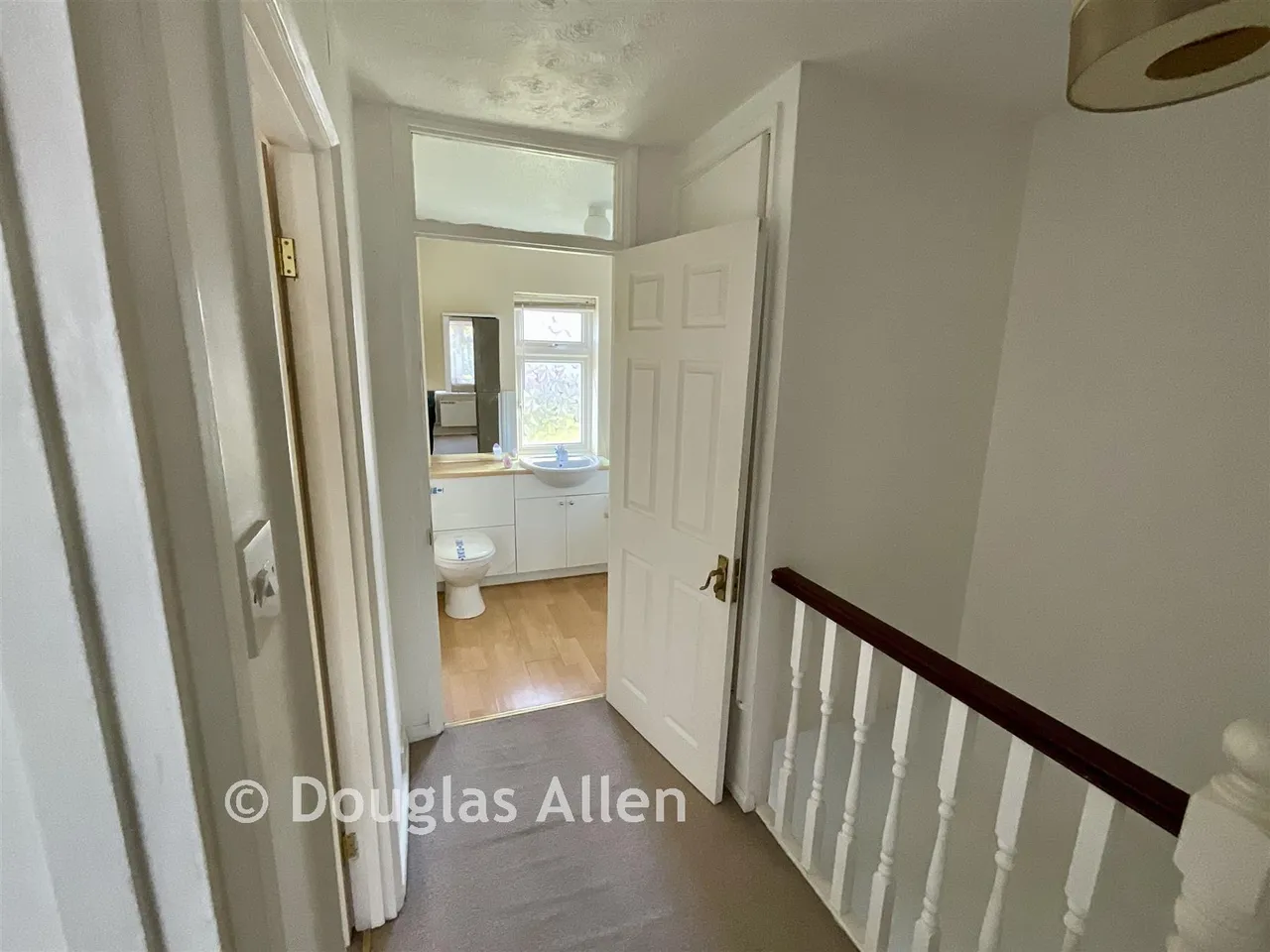 Marjorams Avenue, Loughton, IG10, photo 12