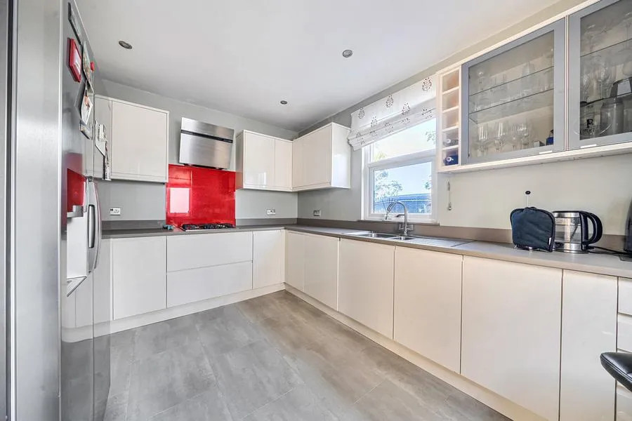 Railway Road, Newbury, RG14, photo 6