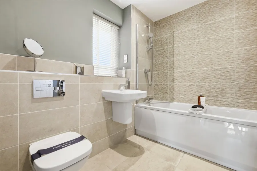 with 4 bedrooms in Saffron Walden, CB11, photo 22