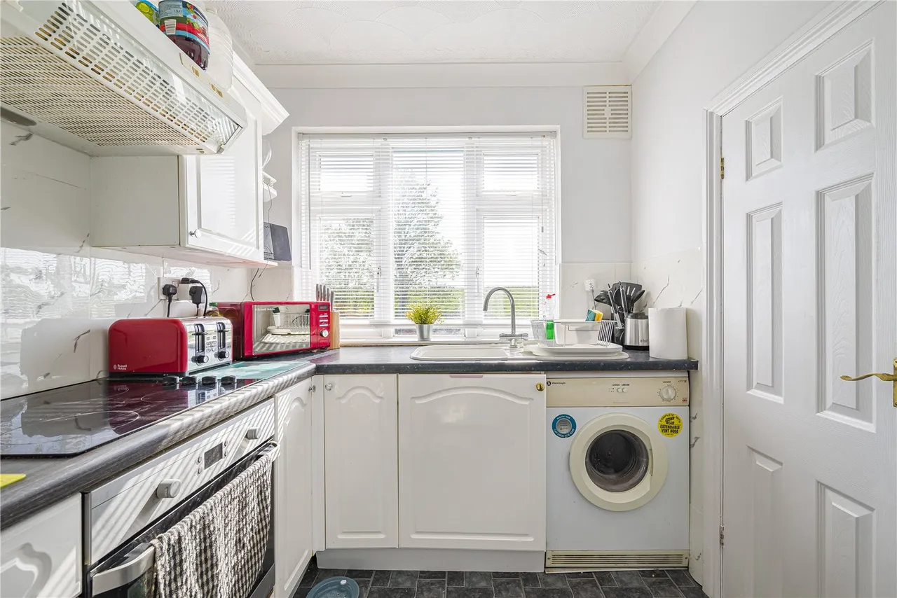 Knockhall Chase, Greenhithe, DA9, photo 5