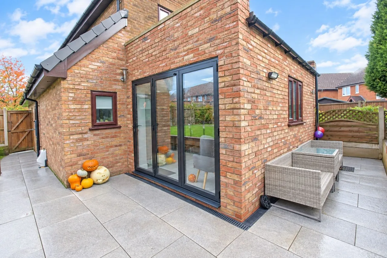 Valerian Way, Meir Park, ST3, photo 11