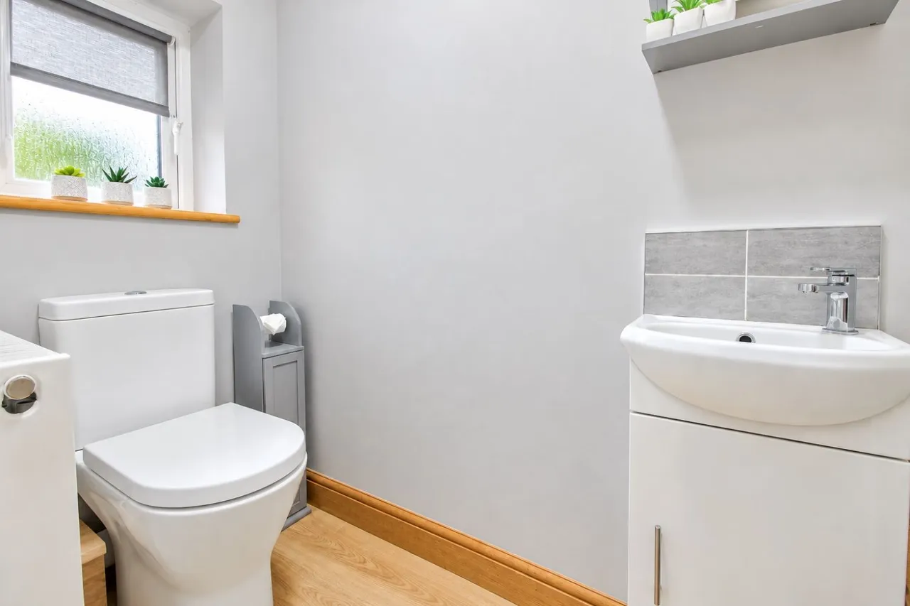Valerian Way, Meir Park, ST3, photo 9
