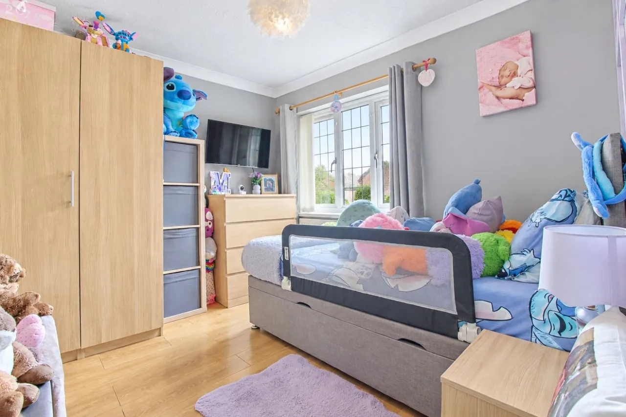 Valerian Way, Meir Park, ST3, photo 16