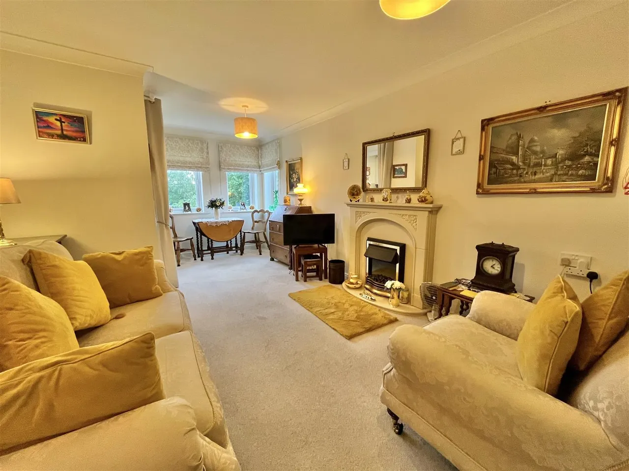 North Road, Glossop, SK13, photo 3