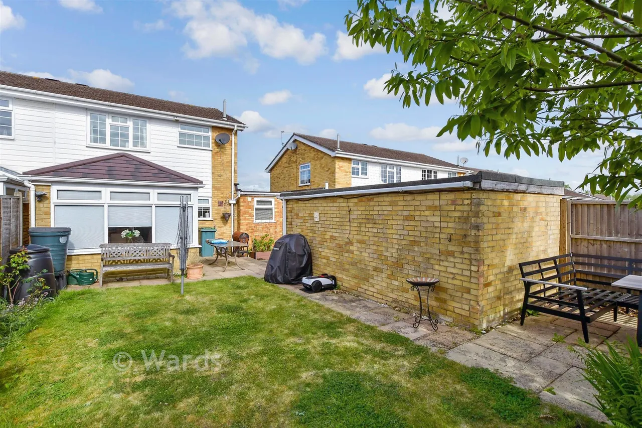 Whitebeam Drive, Coxheath, ME17, photo 2