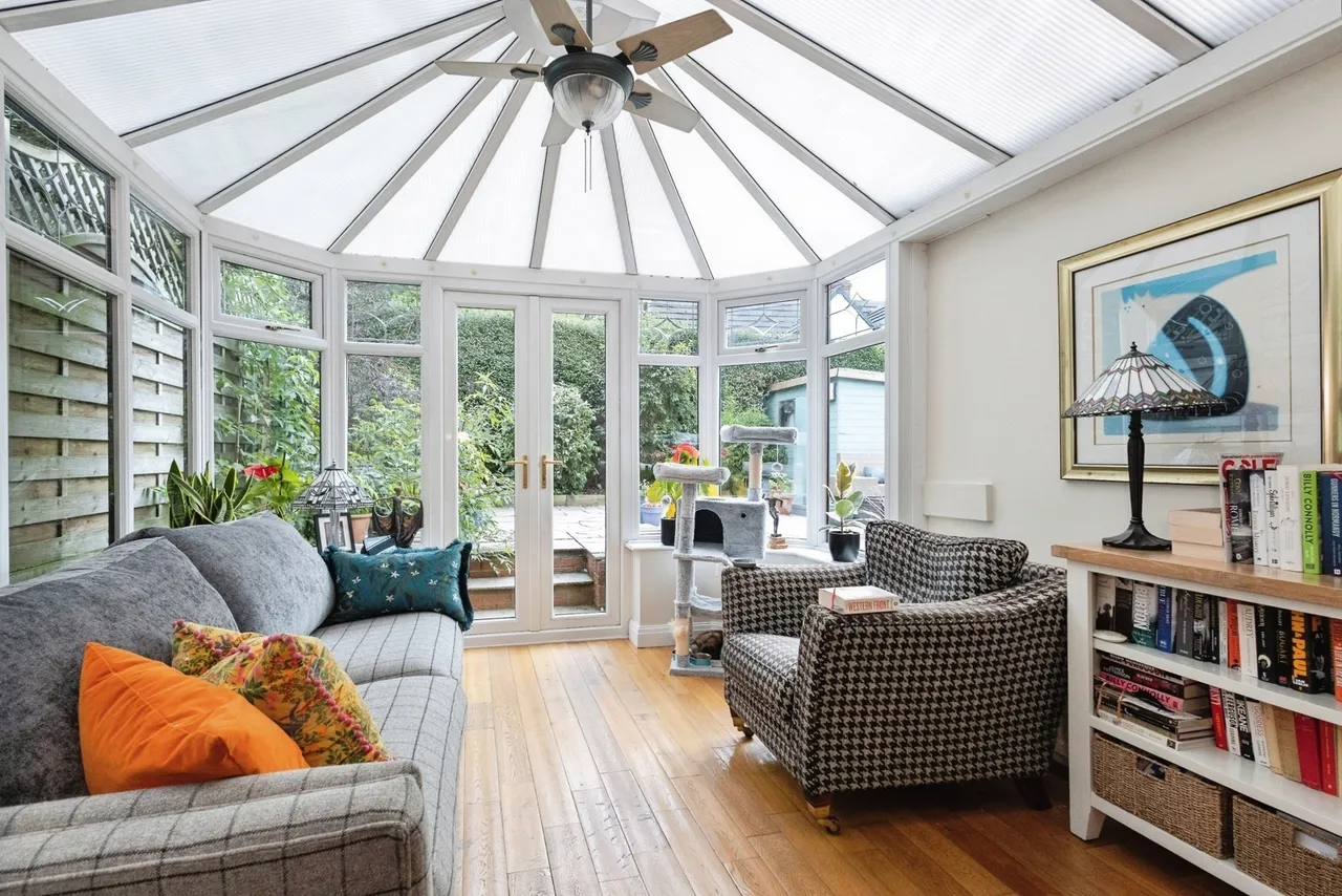 Sunnyside Grove, Ashton-Under-Lyne, OL6, photo 7