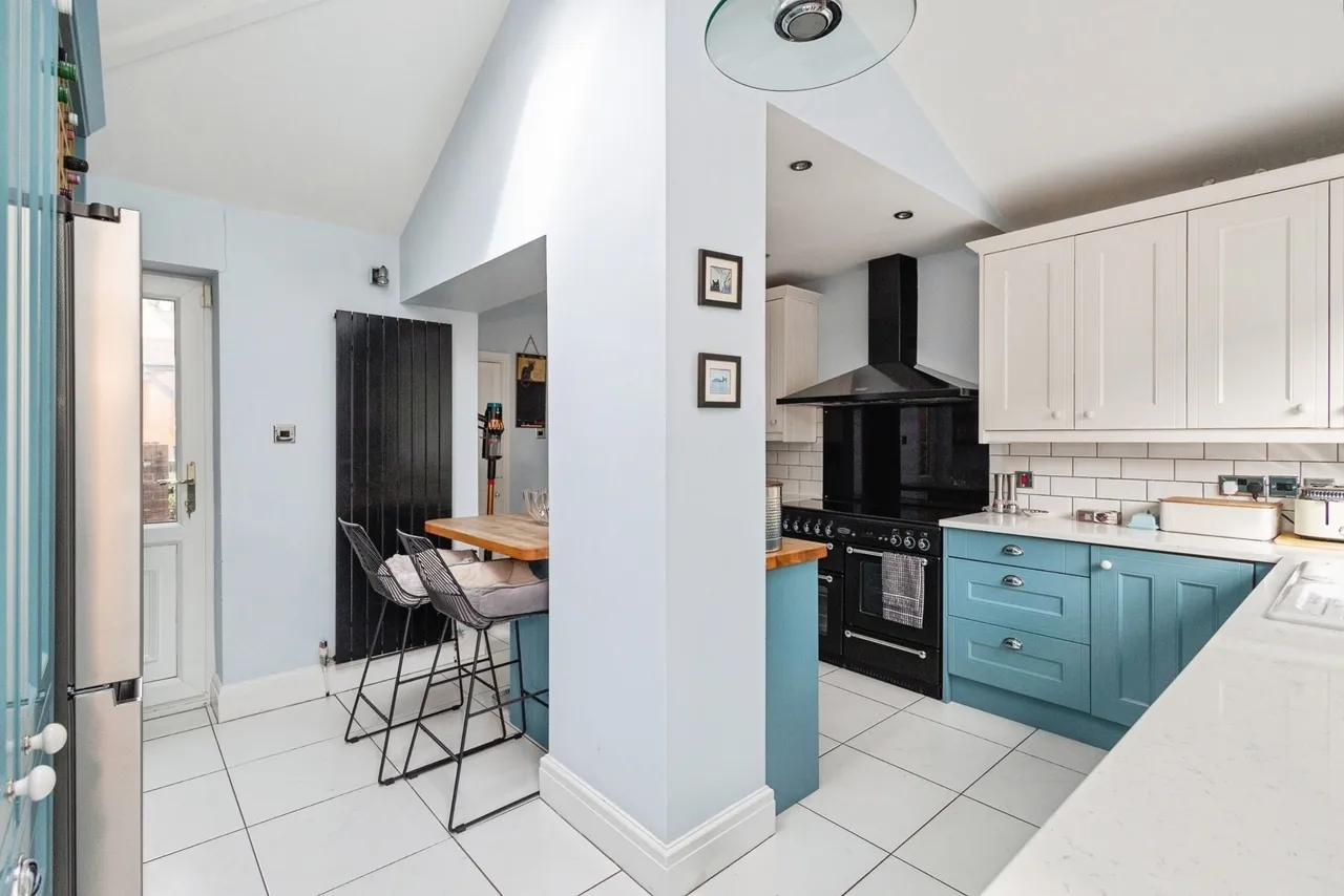 Sunnyside Grove, Ashton-Under-Lyne, OL6, photo 9