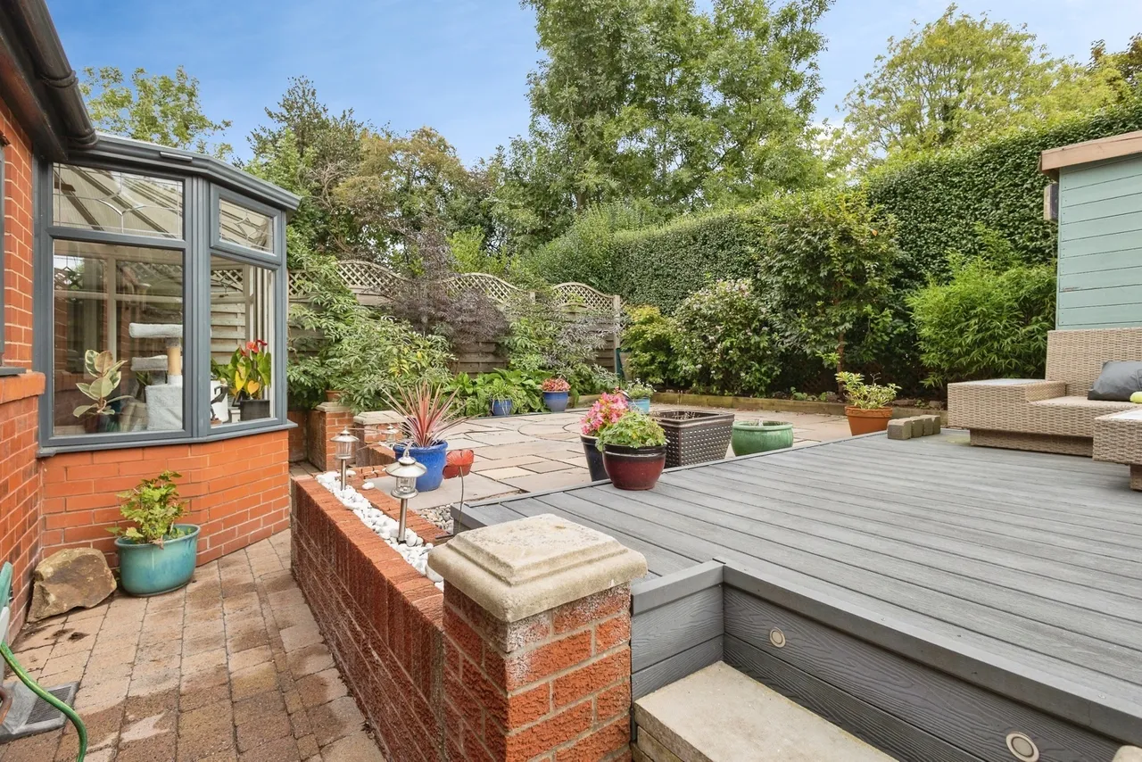 Sunnyside Grove, Ashton-Under-Lyne, OL6, photo 17
