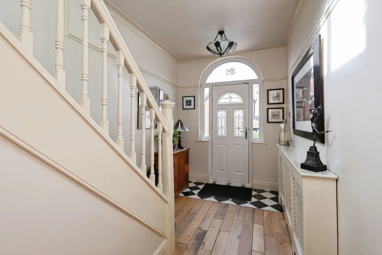Sunnyside Grove, Ashton-Under-Lyne, OL6, photo 5
