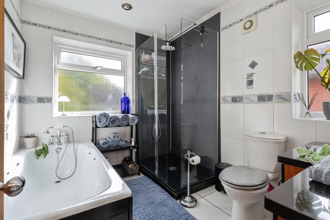 Sunnyside Grove, Ashton-Under-Lyne, OL6, photo 16