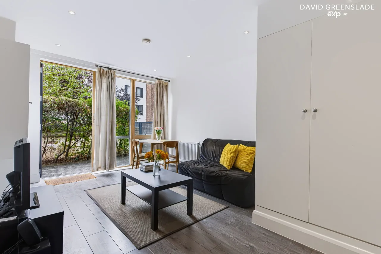 Barry Blandford Way, E3, photo 7