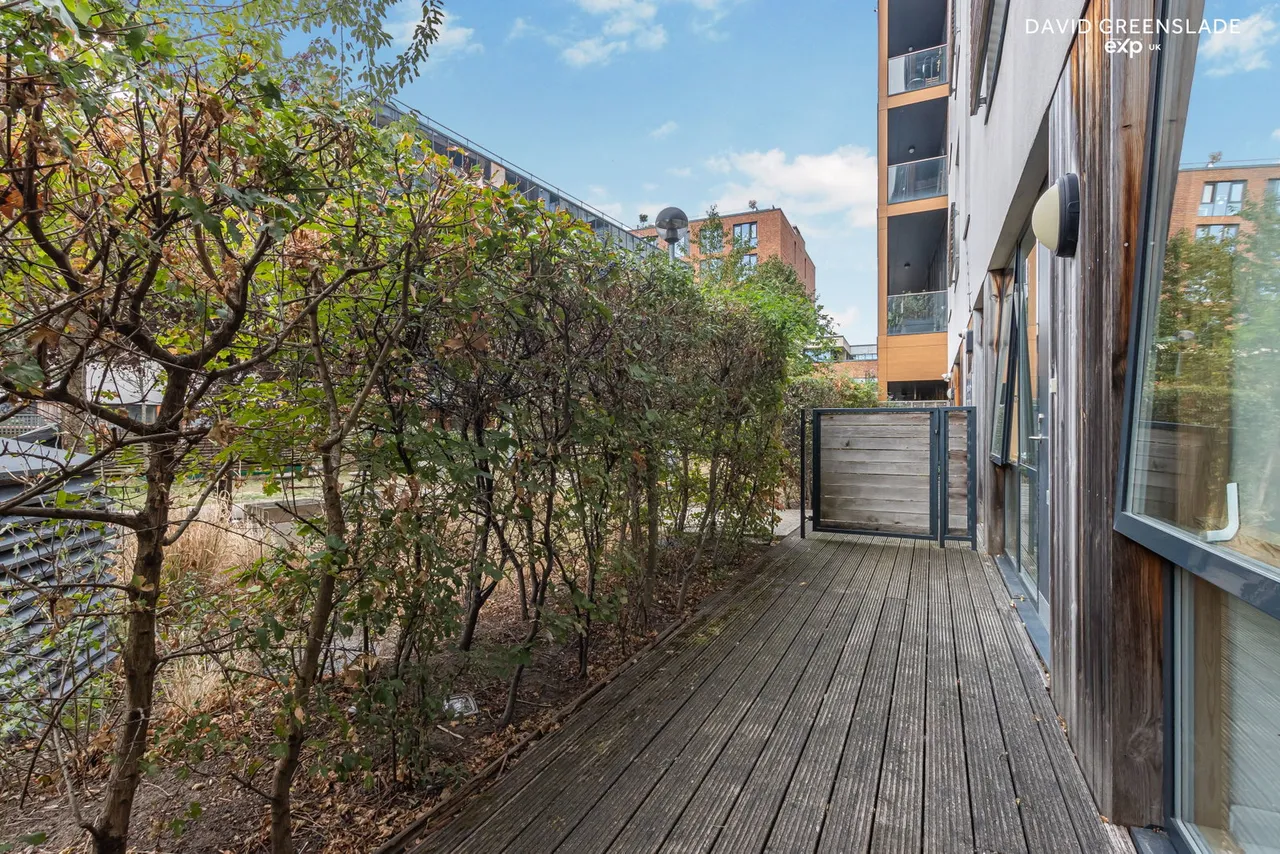 Barry Blandford Way, E3, photo 8