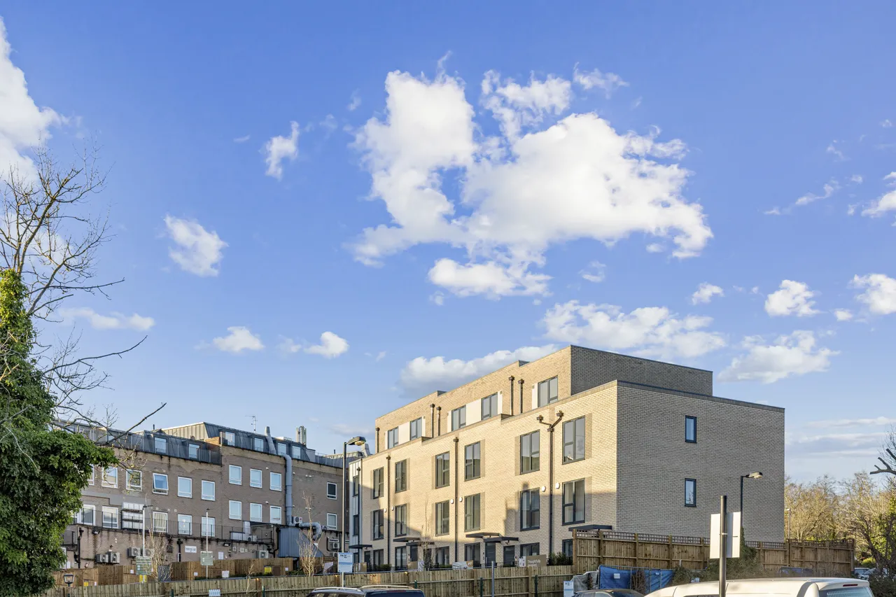 Overton Place, Stanmore, HA7, photo 5