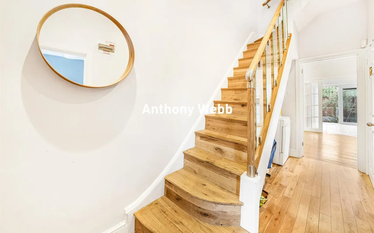 Tottenhall Road, Palmers Green, N13, photo 4