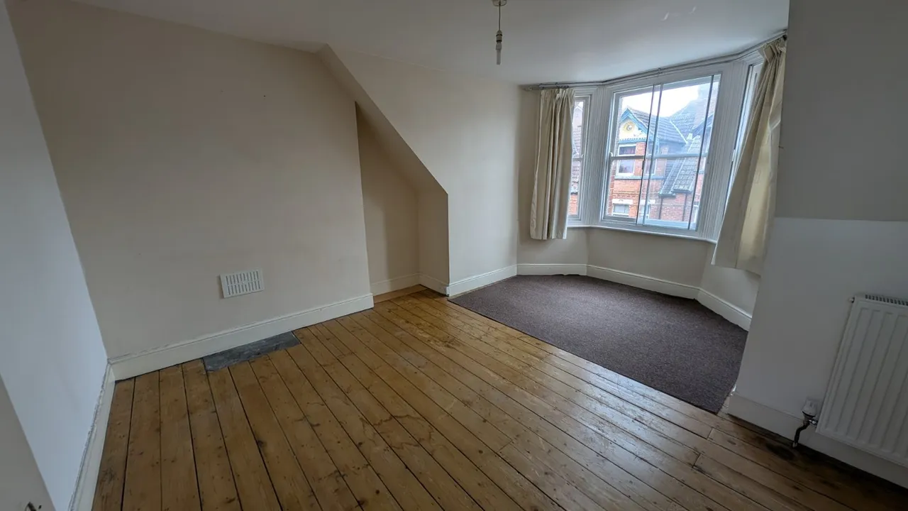 Radnor Park Crescent, Folkestone, CT19, photo 5