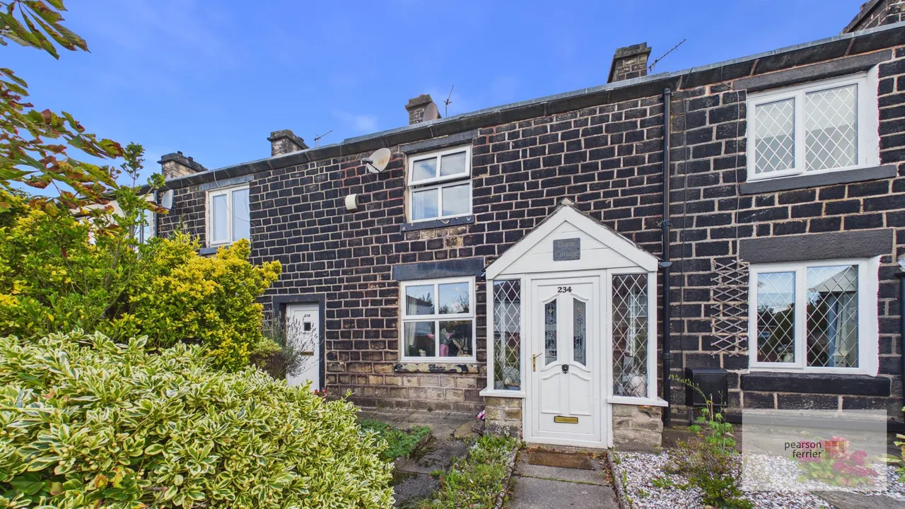 2 bed house for sale, Bolton Road West, Ramsbottom, BL0