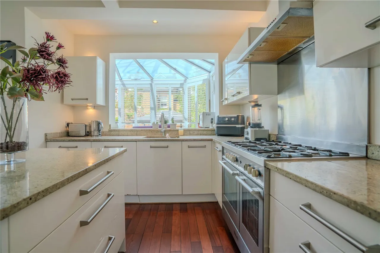 Hartington Road, St Margarets, TW1, photo 6
