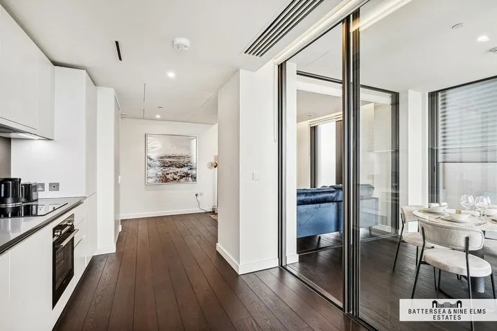 Damac Tower, London, SW8, photo 14