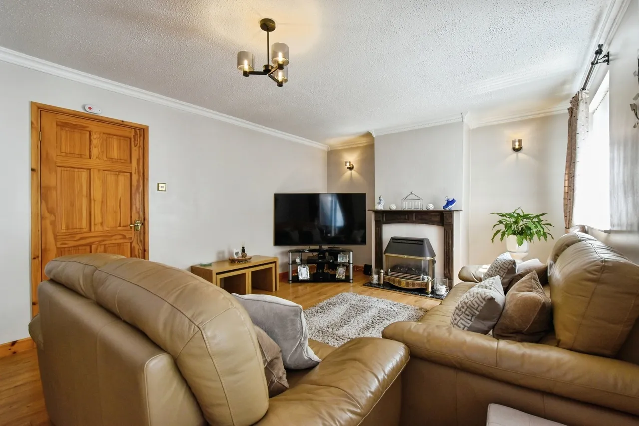Derwen Fawr, Llandybie, SA18, photo 8