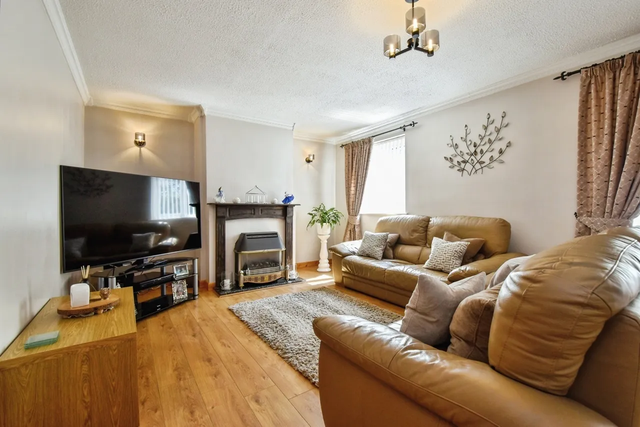 Derwen Fawr, Llandybie, SA18, photo 7