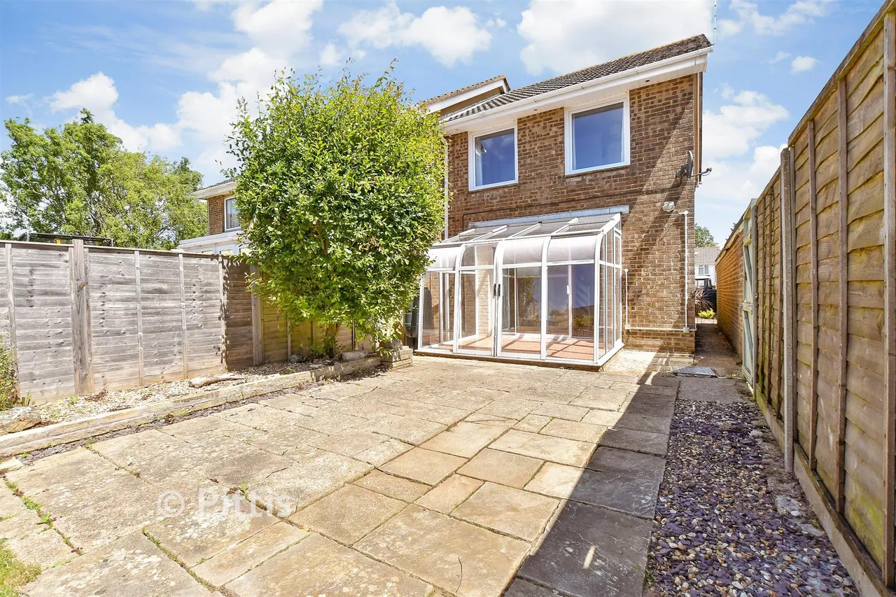 Moor View, Godshill, PO38, photo 13