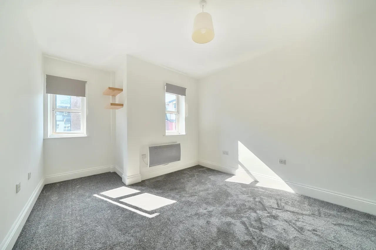 London Road, Kingston Upon Thames, KT2, photo 5