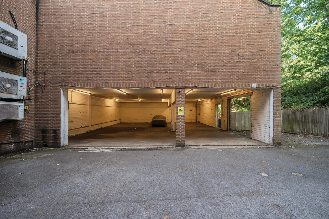 London Road, Kingston Upon Thames, KT2, photo 9