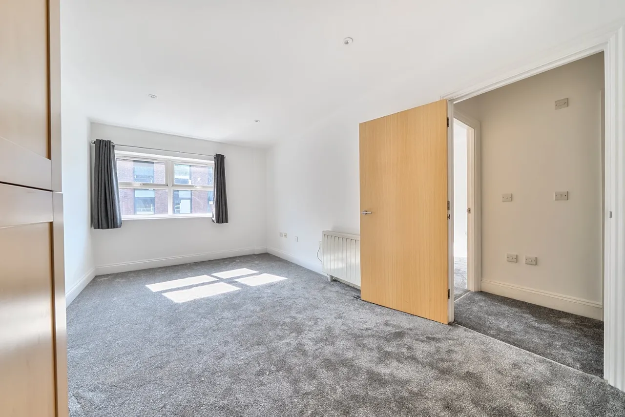 London Road, Kingston Upon Thames, KT2, photo 3