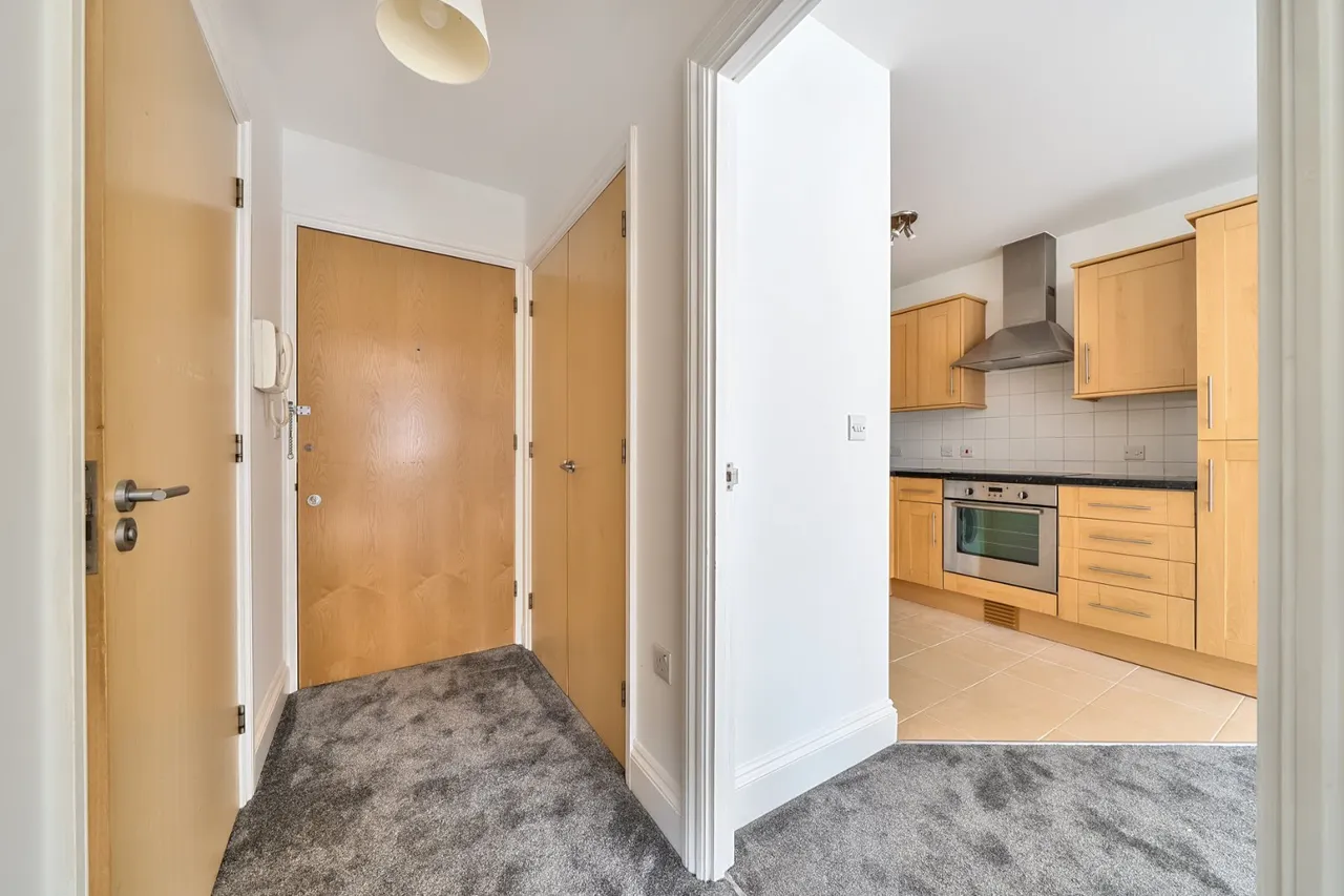London Road, Kingston Upon Thames, KT2, photo 8