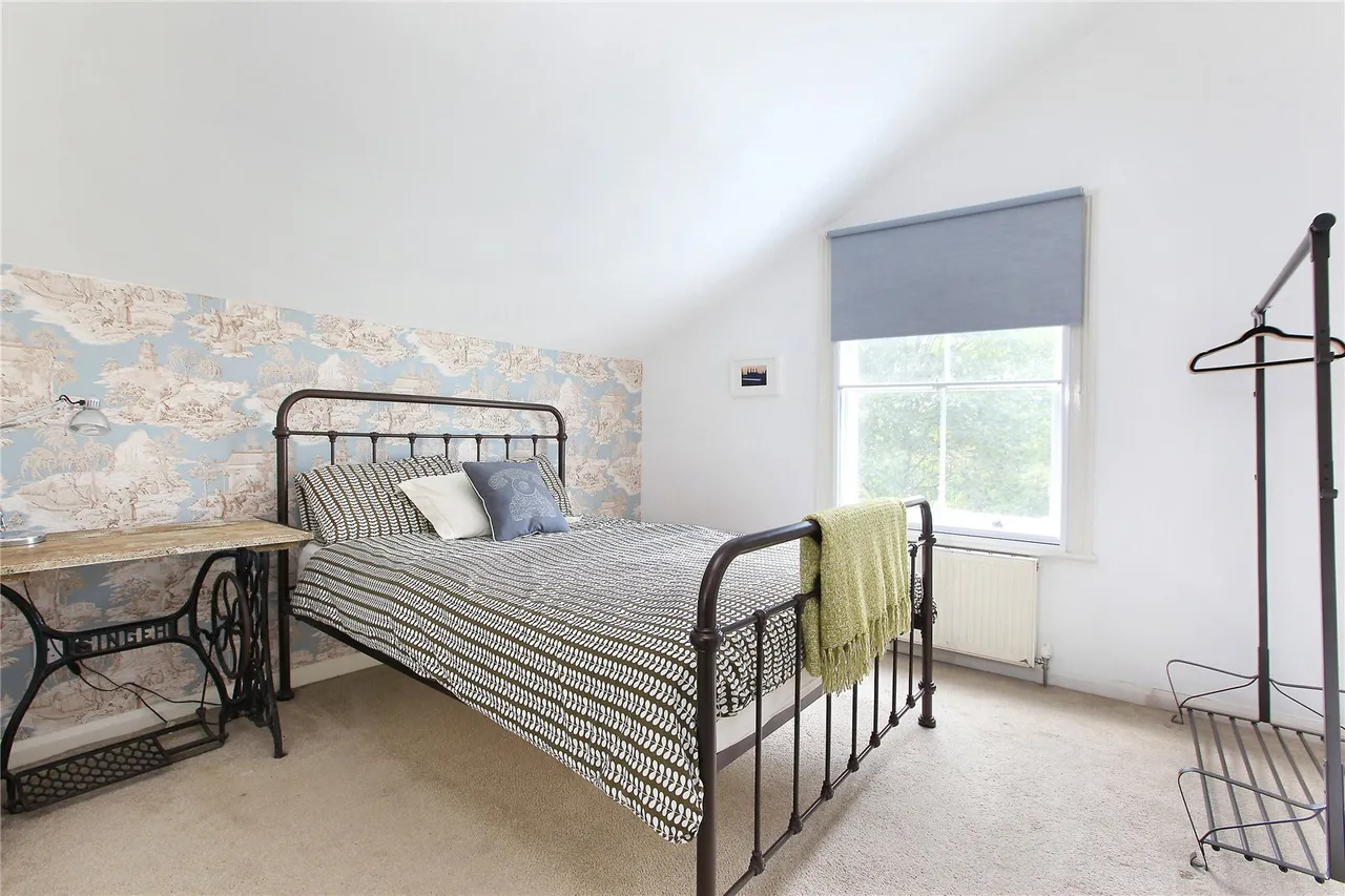 Killyon Road, Clapham, SW8, photo 6