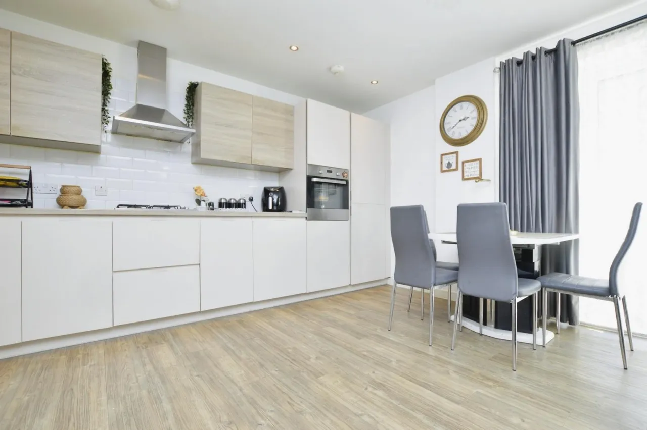Sackett Road, Barking, IG11, photo 6