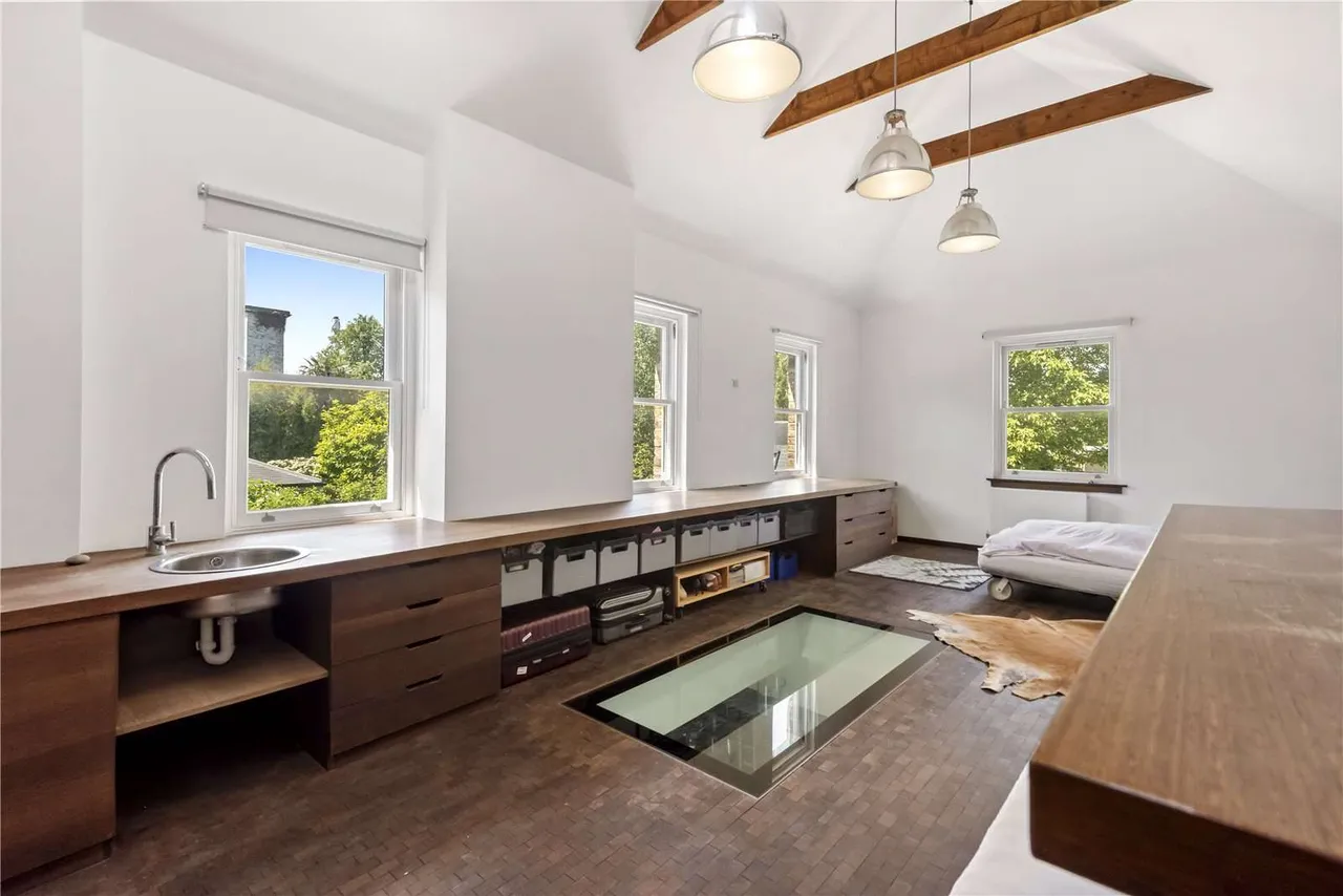 Chiswick Mall, London, W4, photo 16