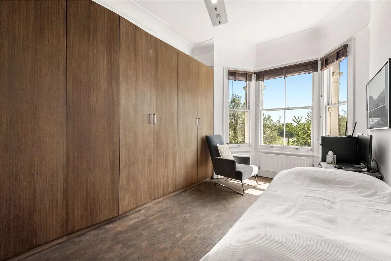 Chiswick Mall, London, W4, photo 17