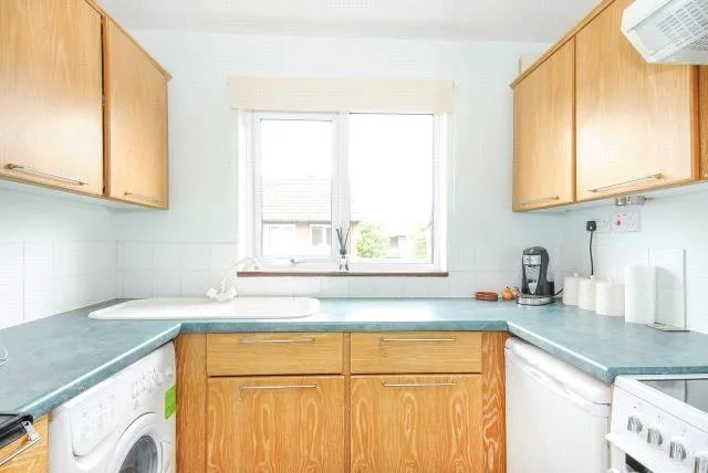 Saleby Close, Lower Earley, RG6, photo 2