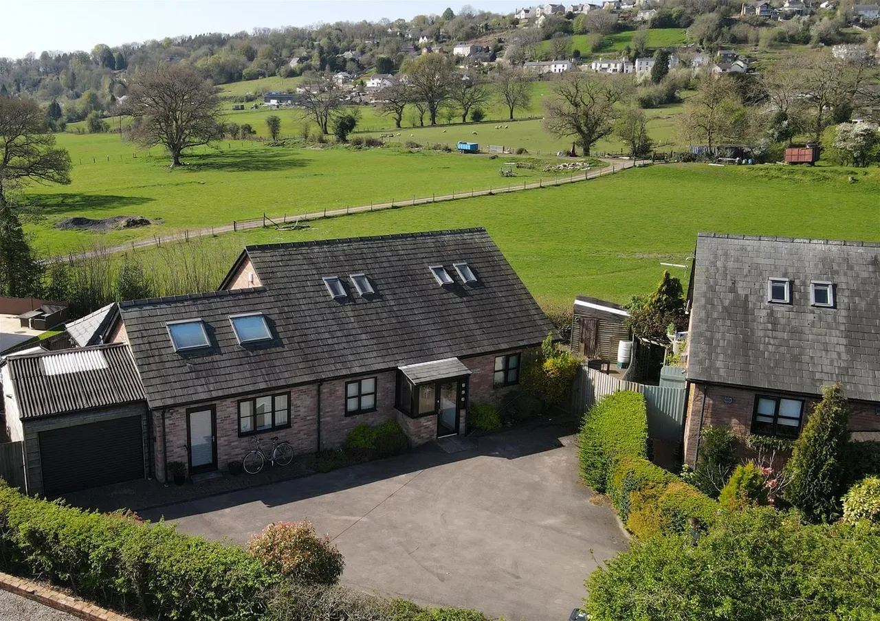4 bed flat for sale — Quabbs Road, Drybrook