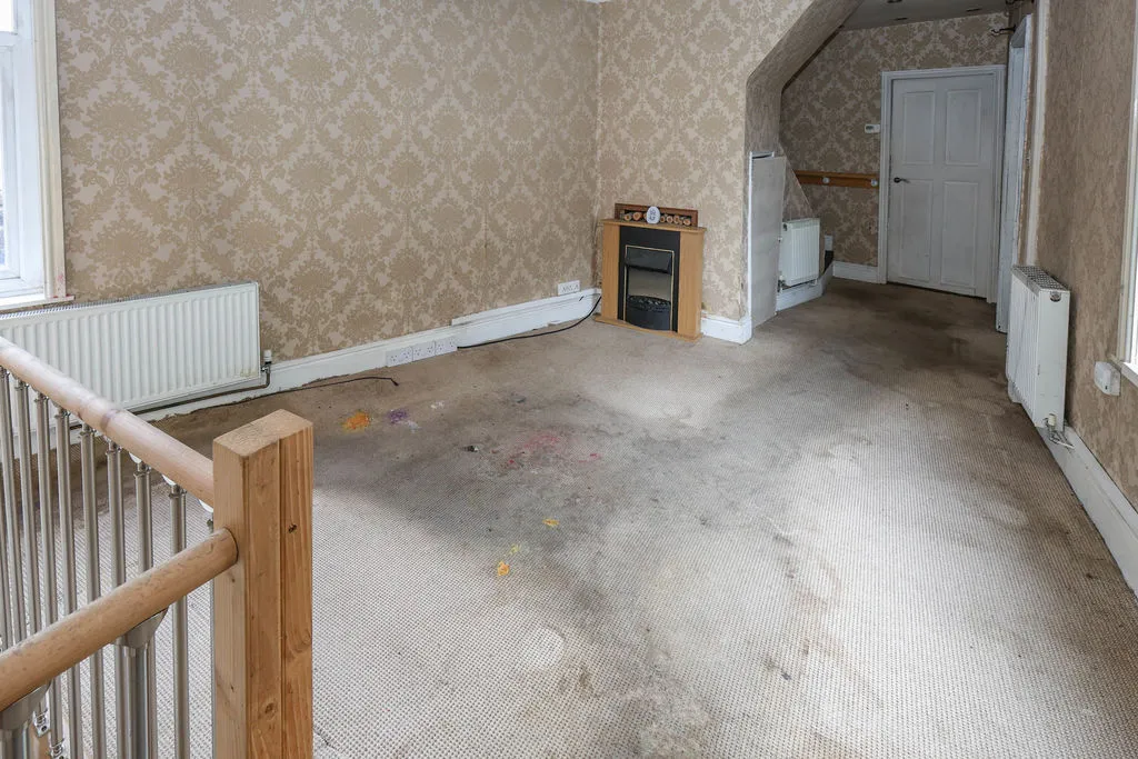 Bacup Road, Todmorden OL14 7PN, photo 2