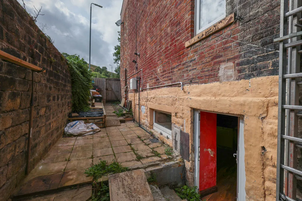 Bacup Road, Todmorden OL14 7PN, photo 9