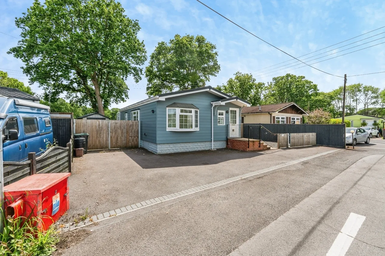 Bourne Lane, Woodlands, SO40, photo 24