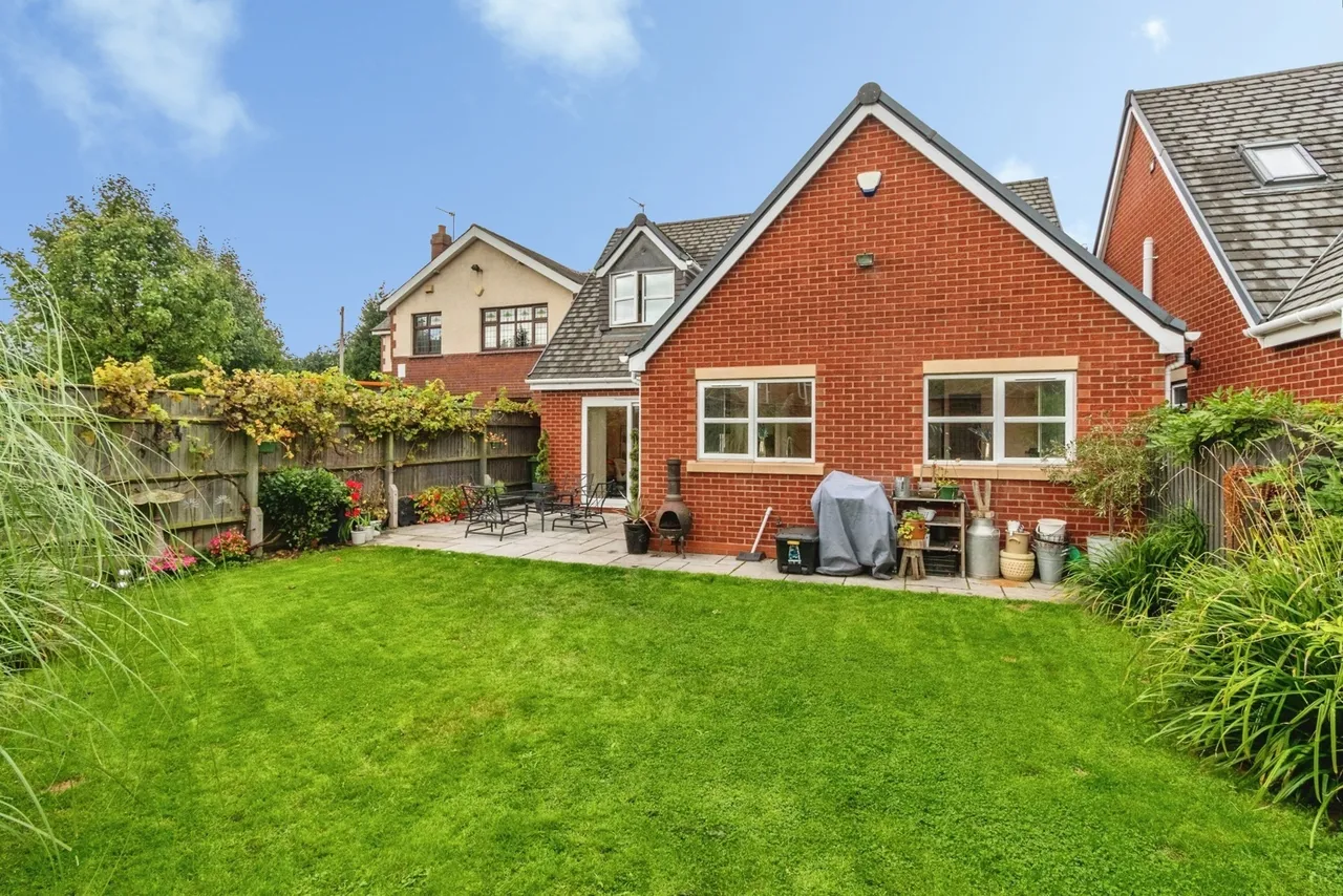 Ravenscroft Road, Willenhall, WV12, photo 4