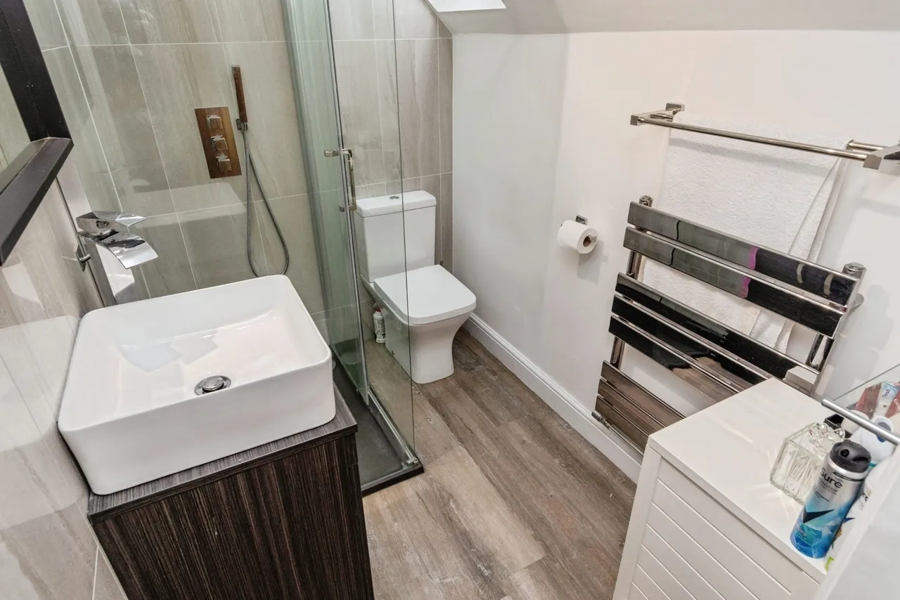 Ravenscroft Road, Willenhall, WV12, photo 17