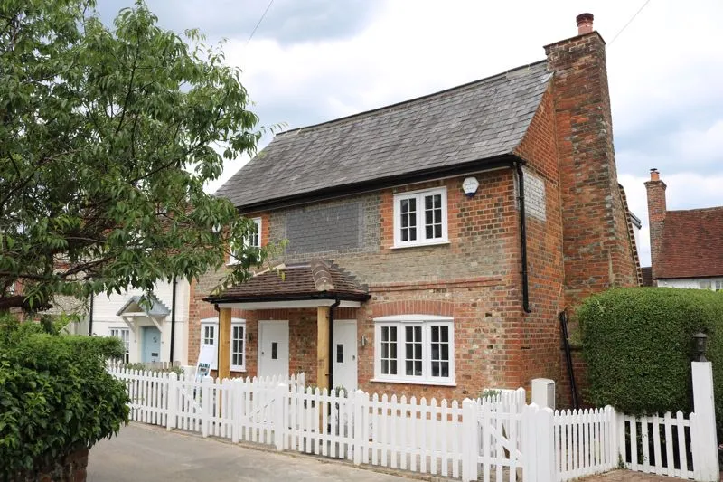 2 bed house to rent — Elm Road, Penn HP10 8LB