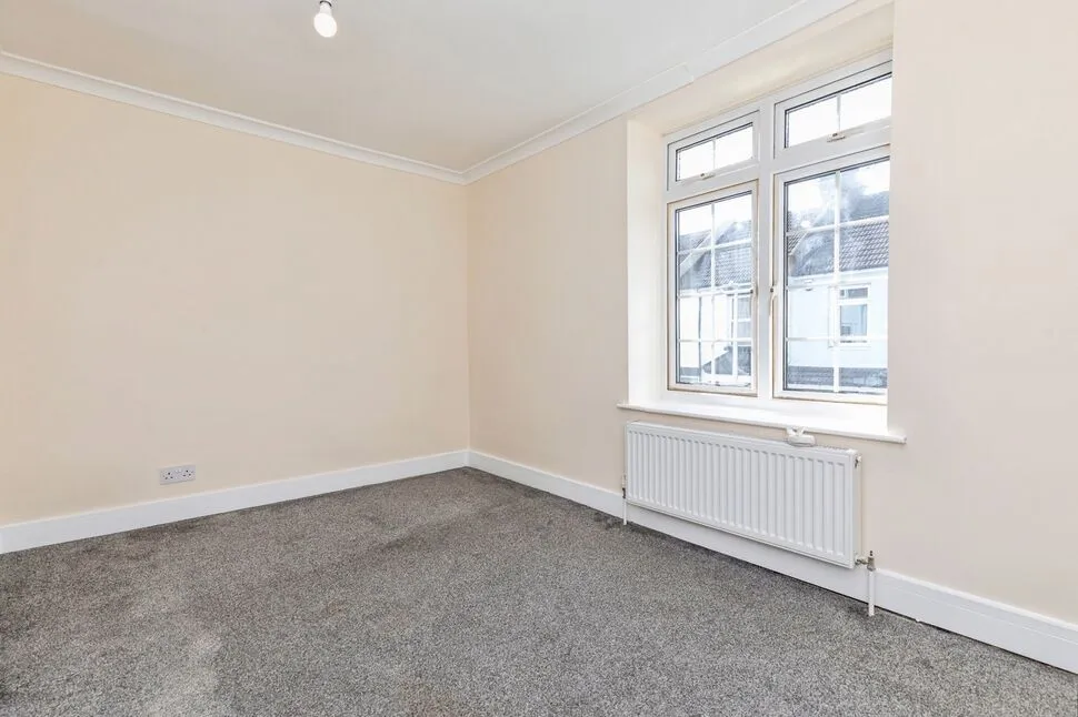 Layfield Road, Gillingham, Kent, ME7, photo 11